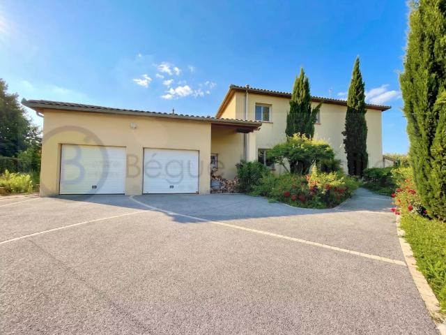 Maison 7 pièces 183 m²