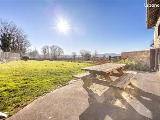 Maison 7 pièces 183 m²
