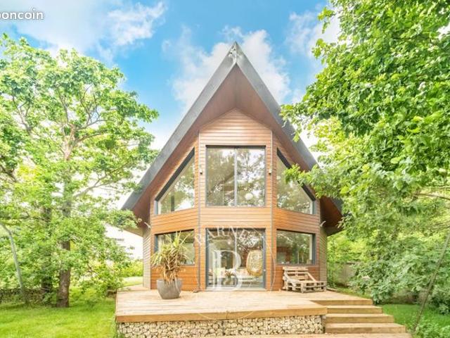 Maison 7 pièces 183 m²