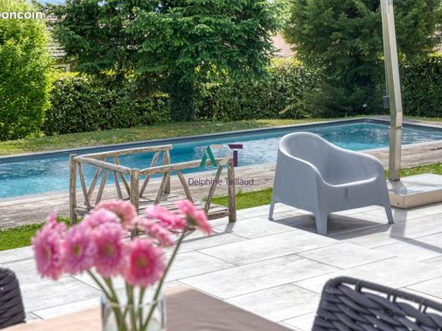 Maison 7 pièces 183 m²
