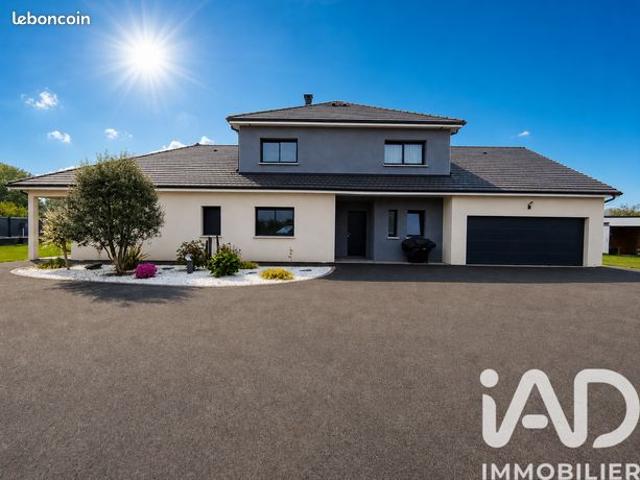 Maison 7 pièces 183 m²