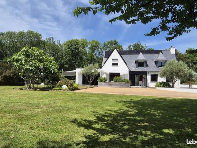 Maison 7 pièces 183 m²
