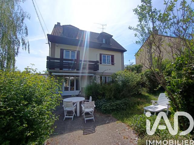 Maison 7 pièces 183 m²