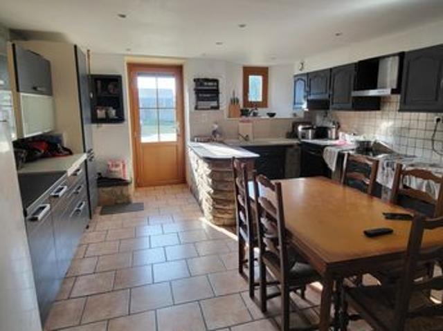 Maison 7 pièces 183 m²