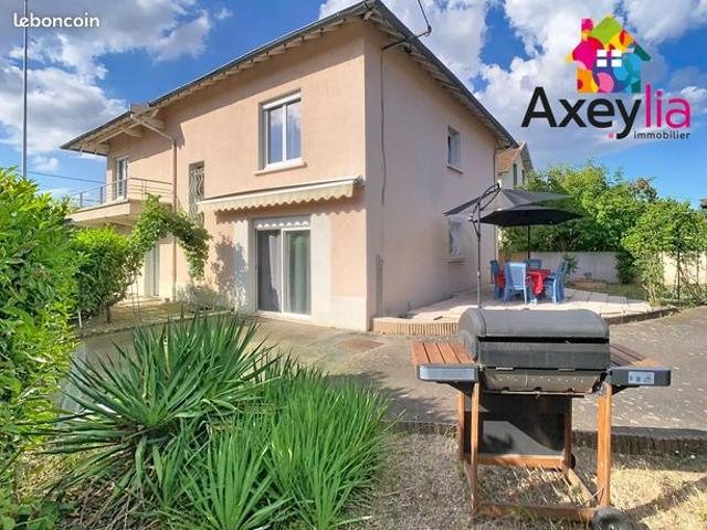 Maison 7 pièces 183 m²