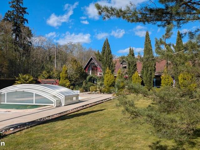 Maison 7 pièces 183 m²
