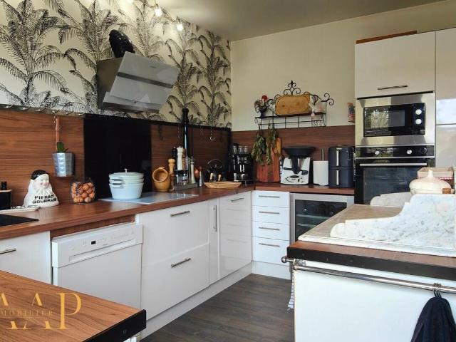 Maison 7 pièces 183 m²