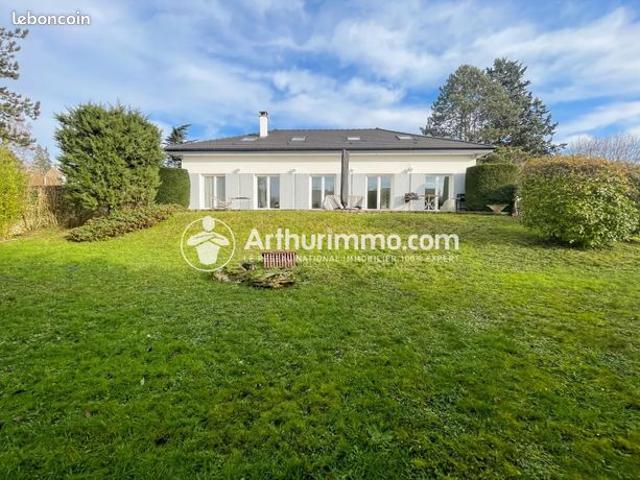 Maison 7 pièces 183 m²