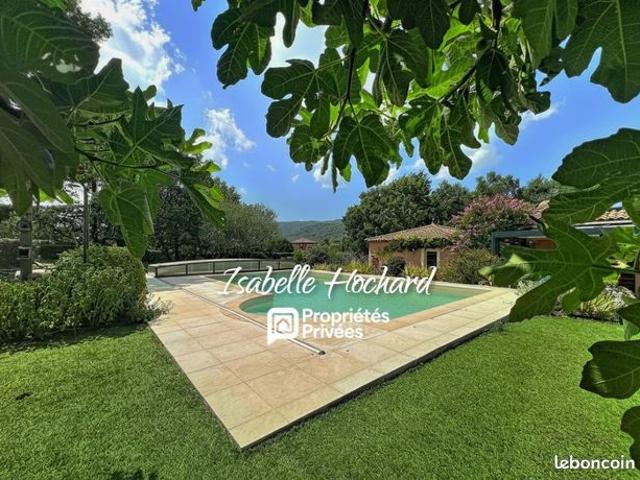 Maison 7 pièces 183 m²