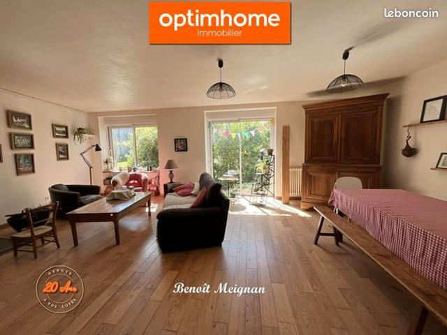 Maison 7 pièces 183 m²