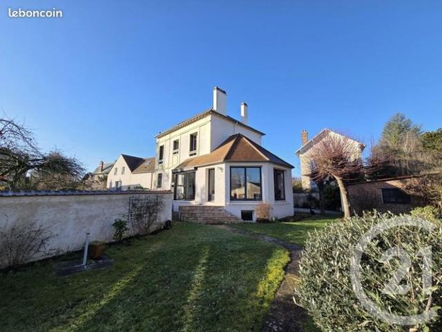 Maison 7 pièces 183 m²