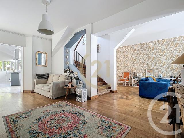 Maison 7 pièces 183 m²