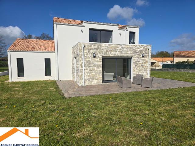 Maison 7 pièces 194 m²