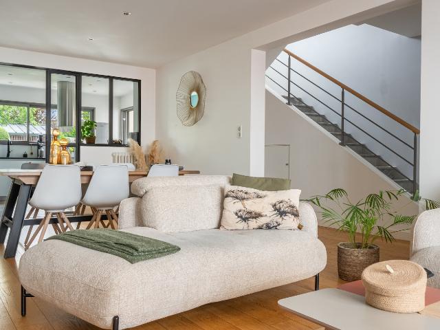 Maison 7 pièces 194 m²