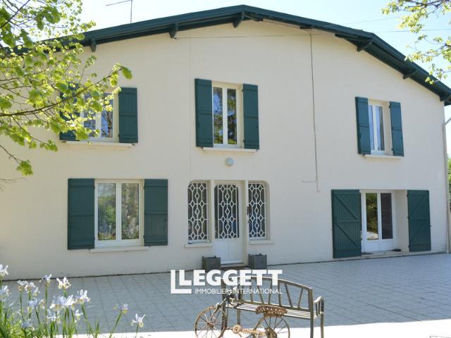 Maison 7 pièces 194 m²