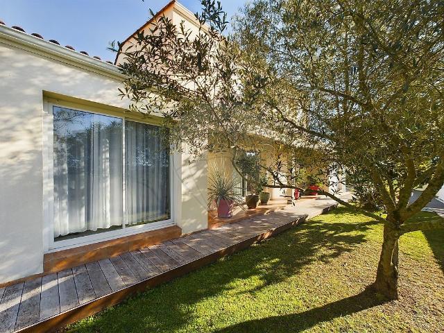 Maison 7 pièces 194 m²