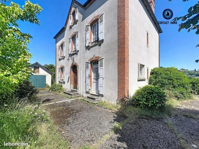 Maison 7 pièces 194 m²