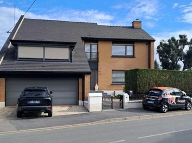 Maison 7 pièces 194 m²