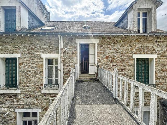 Maison 7 pièces 194 m²