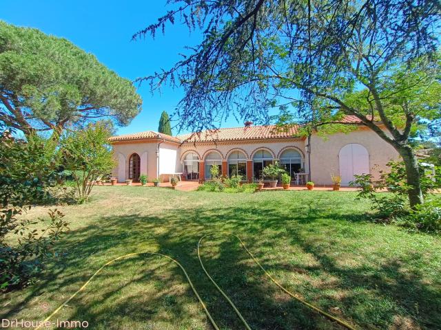 Maison 7 pièces 194 m²