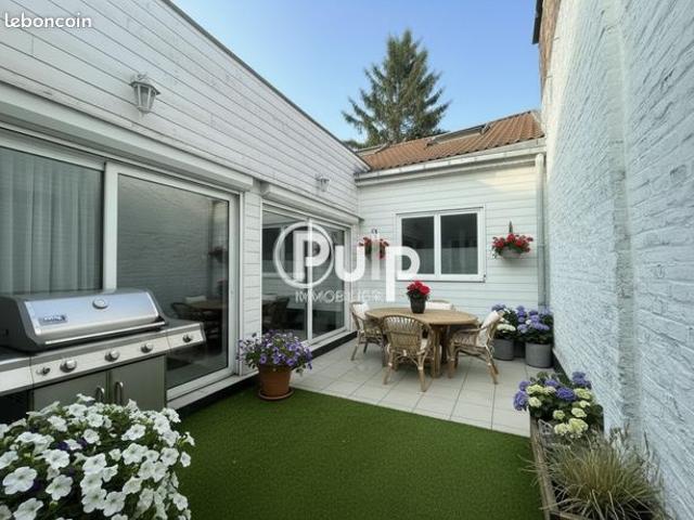 Maison 7 pièces 194 m²