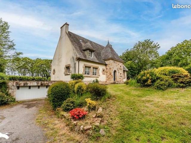 Maison 7 pièces 194 m²