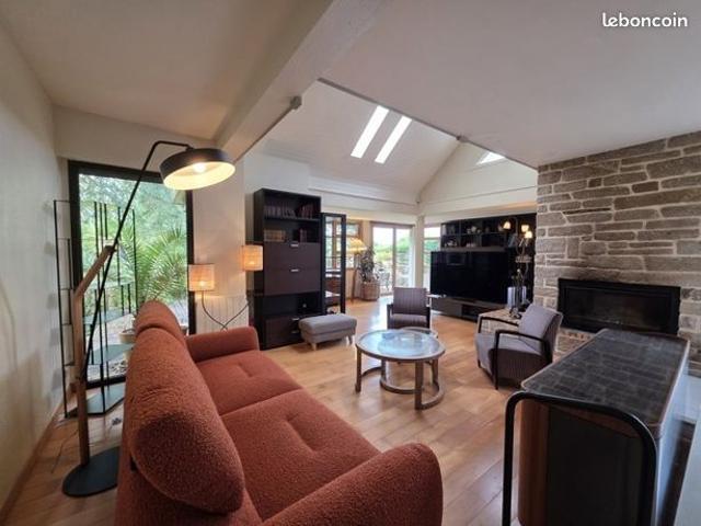 Maison 7 pièces 194 m²