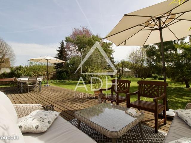 Maison 7 pièces 194 m²
