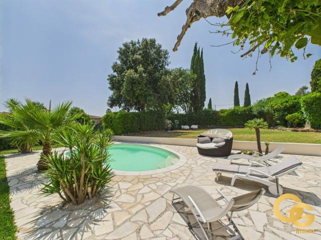 Maison 7 pièces 194 m²