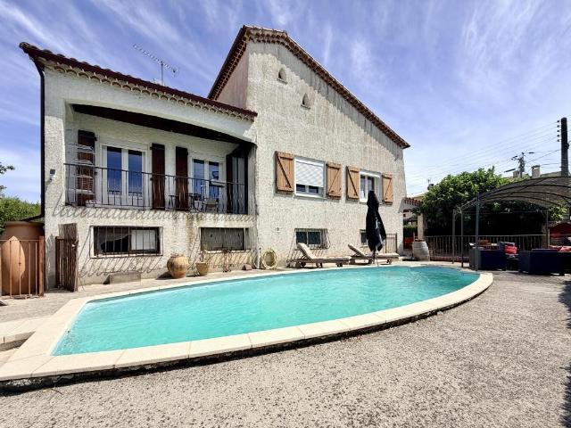 Maison 7 pièces 194 m²
