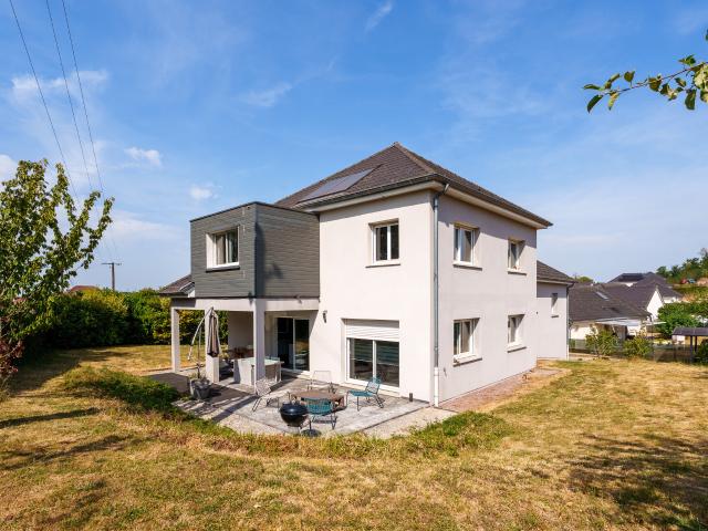 Maison 7 pièces 194 m²