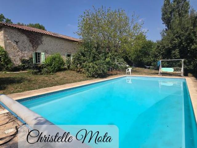Maison 7 pièces 194 m²