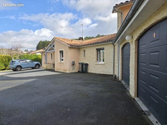 Maison 7 pièces 194 m²