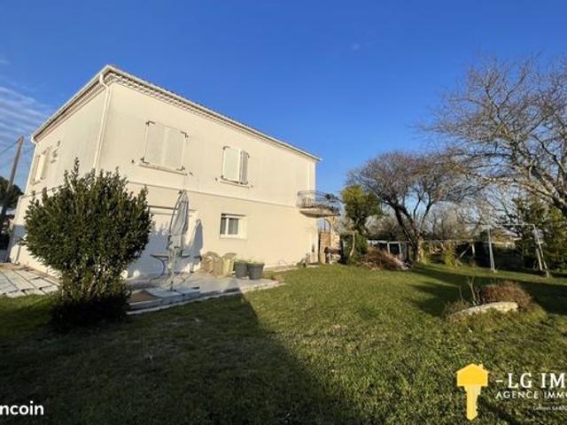Maison 7 pièces 194 m²