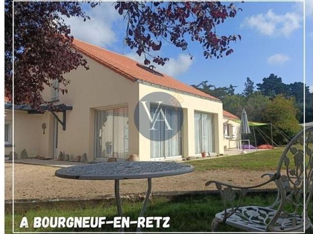 Maison 7 pièces 194 m²