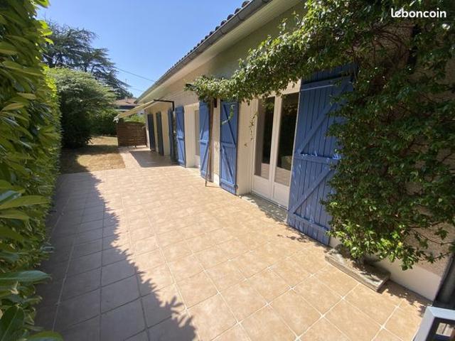 Maison 7 pièces 195 m²