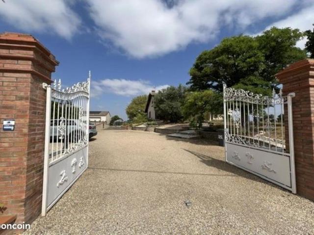 Maison 7 pièces 195 m²