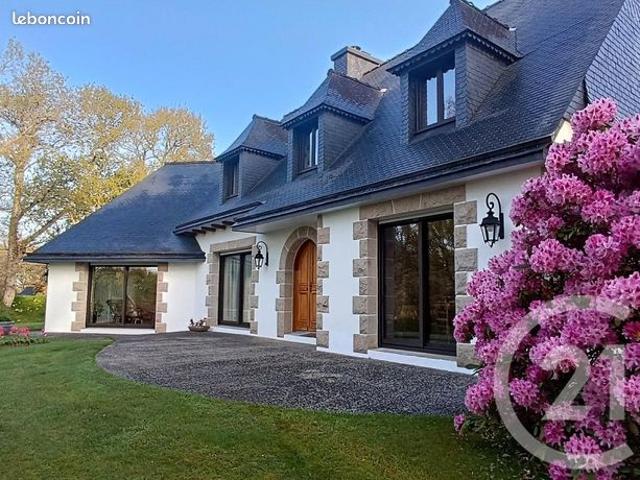 Maison 7 pièces 195 m²