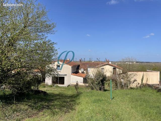 Maison 7 pièces 195 m²