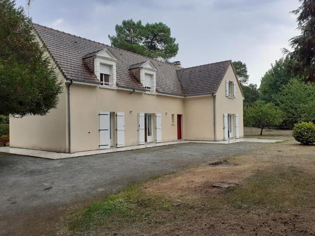 Maison 7 pièces 195 m²