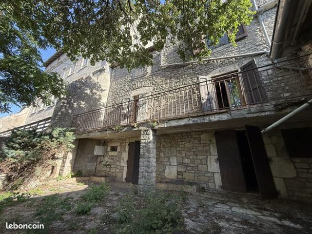 Maison 7 pièces 195 m²