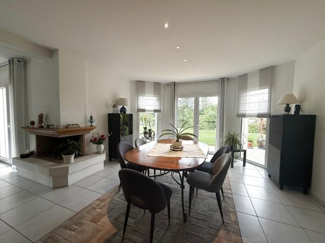 Maison 7 pièces 195 m²