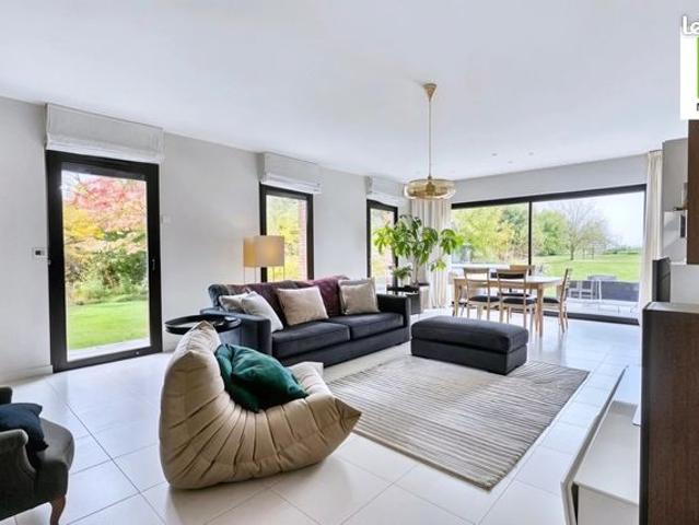 Maison 7 pièces 195 m²