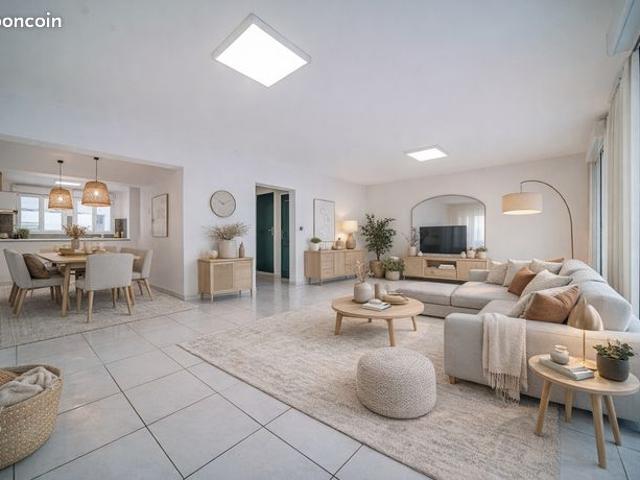 Maison 7 pièces 195 m²