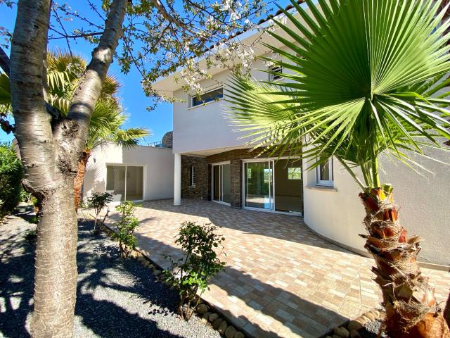 Maison 7 pièces 195 m²
