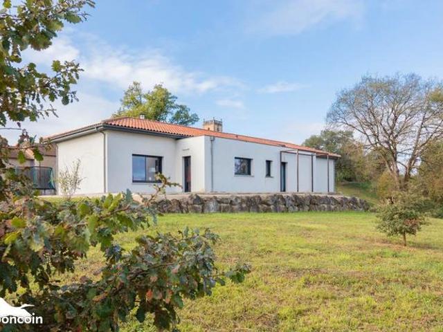 Maison 7 pièces 195 m²
