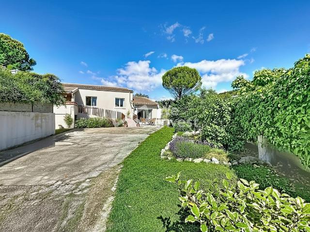 Maison 7 pièces 195 m²