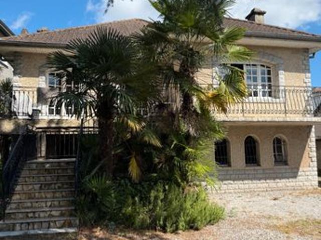 Maison 7 pièces 195 m²