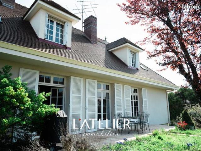 Maison 7 pièces 195 m²