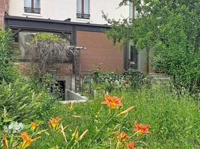 Maison 7 pièces 195 m²